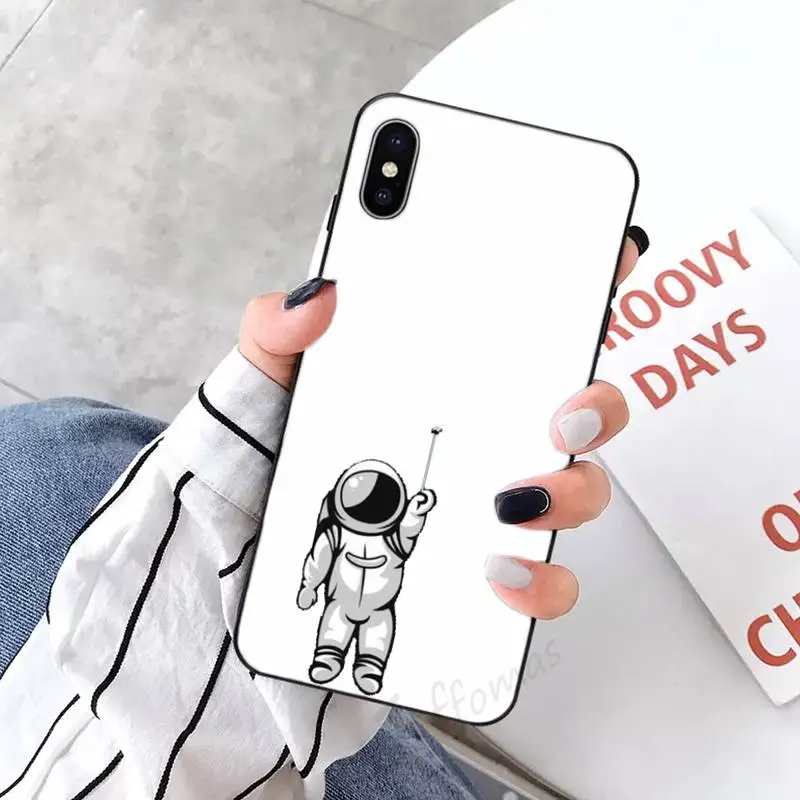 

Cute Cartoon Astronaut Planet Star Phone Case Candy Color for iPhone 6 7 8 11 12 s mini pro X XS XR MAX Plus