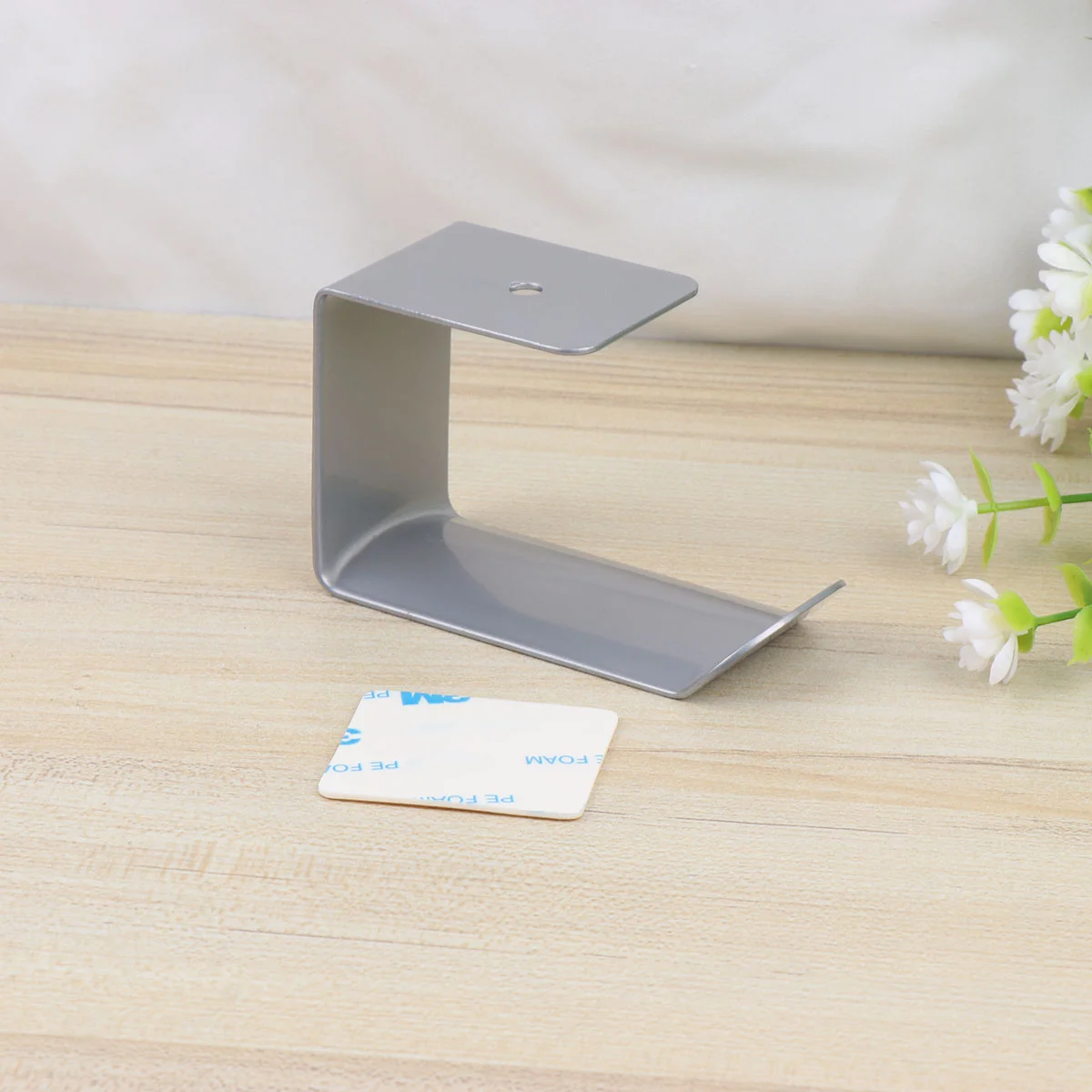 

Practical Headset Stand Holder Universal Gaming Headphones Hanger Useful Headphone Rack for Home Living Room (Silver)