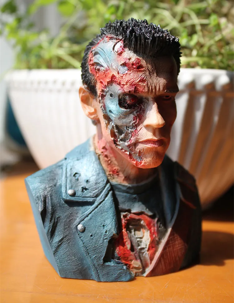 

[New] 24cm Terminator T800 1:4 Bust Arnold Schwarzenegger resin figure statue toy Battle Damage Collection model desk decoration