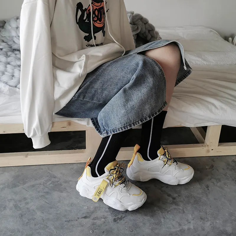 Кроссовки на платформе трендовая женская обувь толстой подошве для тренировок