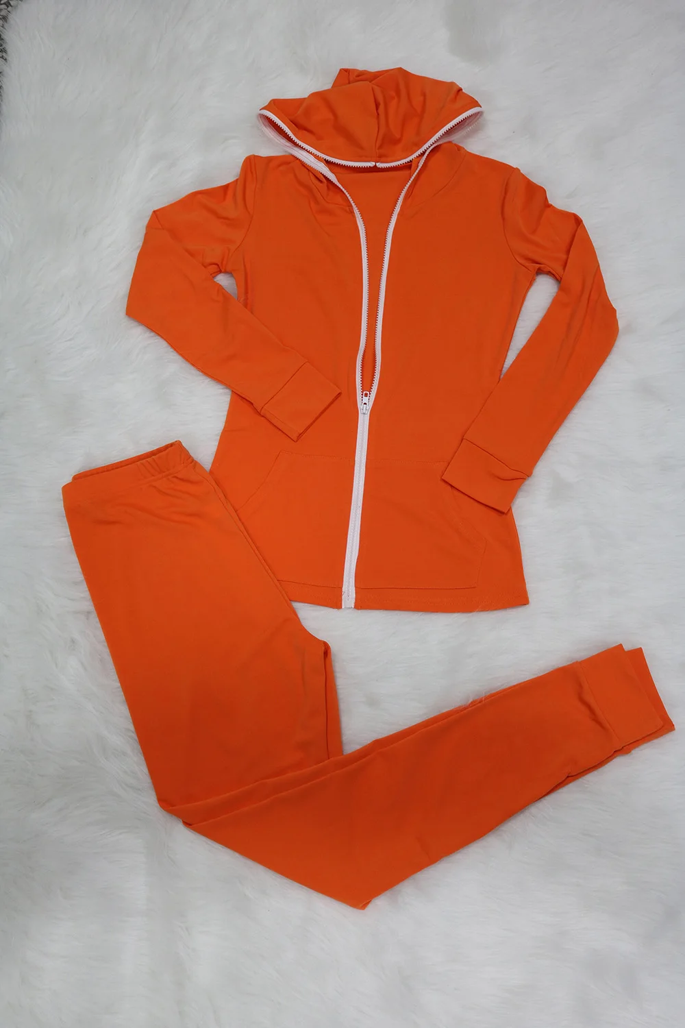 

Casual Hooded Sport Set Women Thin Tracksuit Long Sleeve Zipper Top and Skinny Pants Lounge Wear for Autumn Spring New Year 2021