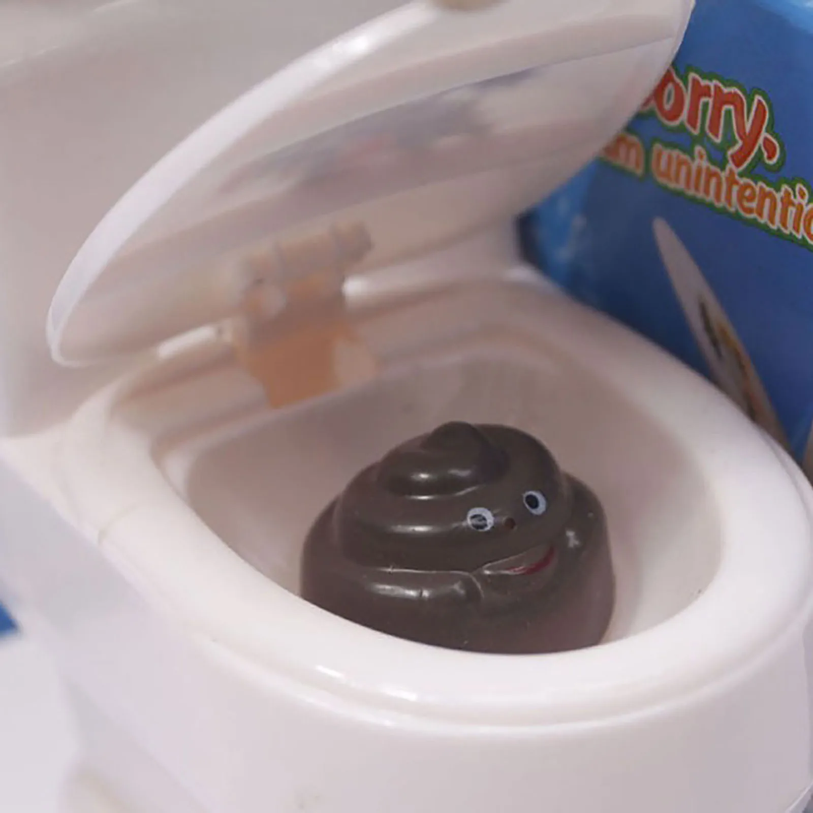 

Tricky spray mini toilet for children Funny toys for adults Tricky decompression Spoof Gadgets Toys Closestool Joke Gag Toy#50