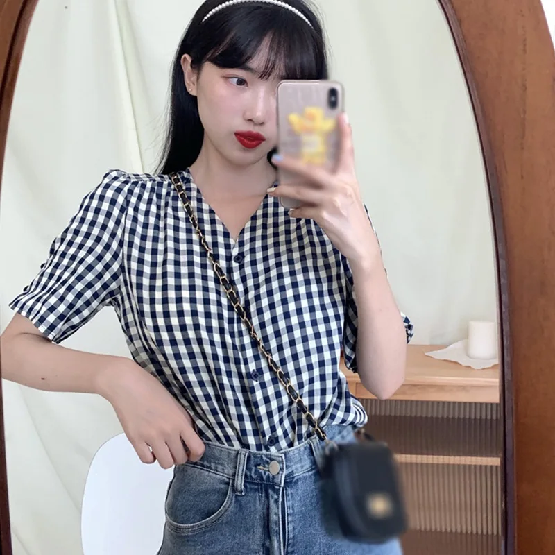 

Women V-Neck Leisure Blouse Top Summer Retro Hong Kong Flavor Plaid Loose Button Short Sleeves Shirt