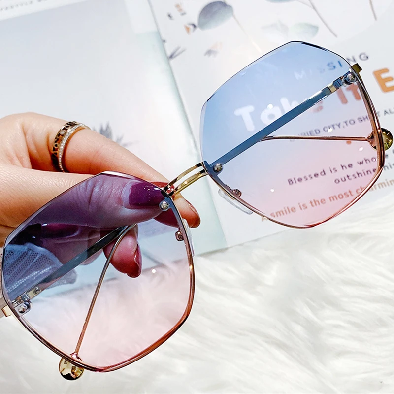 

Fashion Gradient Women Sunglasses 2021 New Polarized Driving Rimless Glasses Female Personality High Quality Anti-UV Sunglassess
