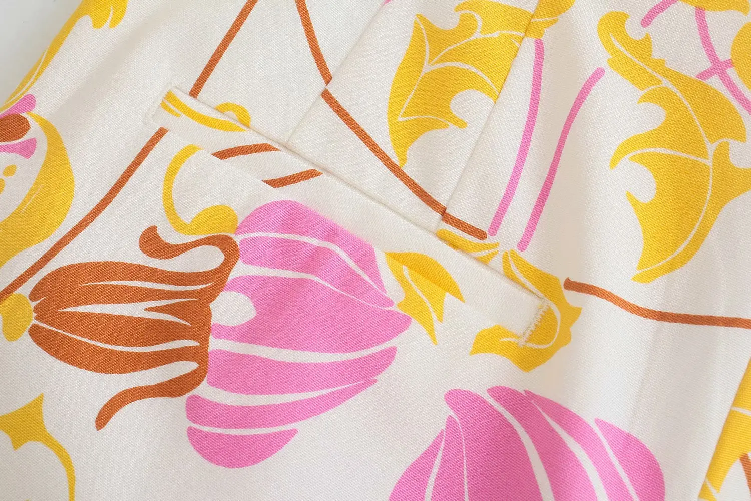 

Shorts Women 2021 Summer New Beach Style Print Casual High Waist Straight Shorts Suit Korean Fashion Streetswear Sweatshorts