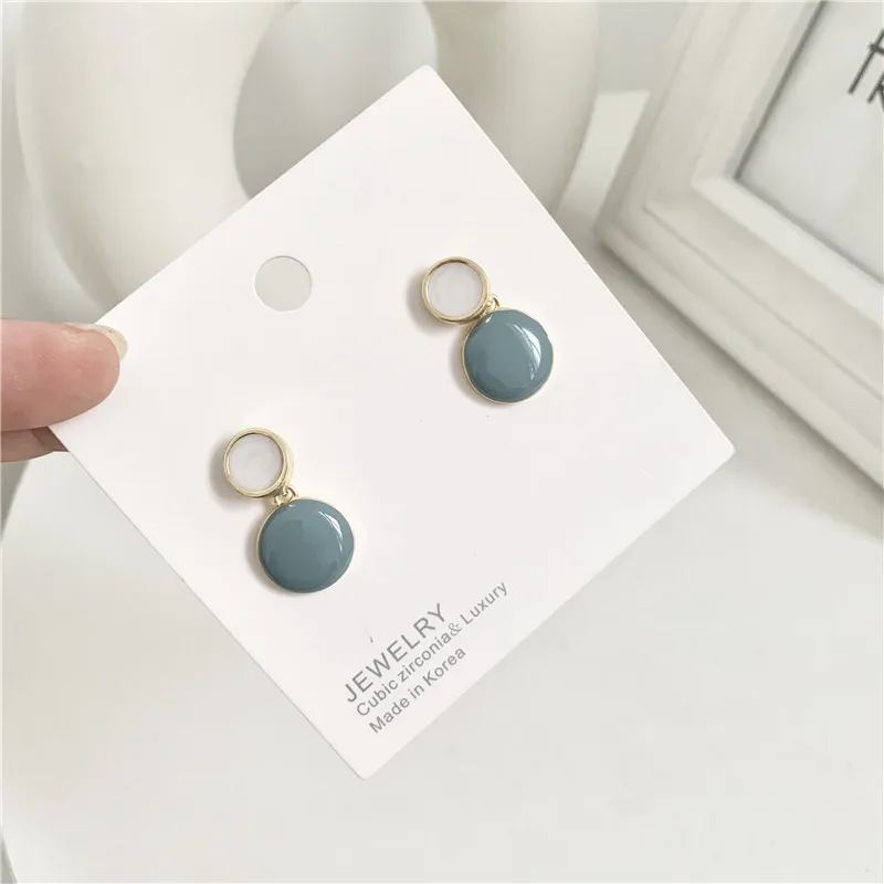  Корейские темпераментные простые круглые глянцевые серьги в форме капли