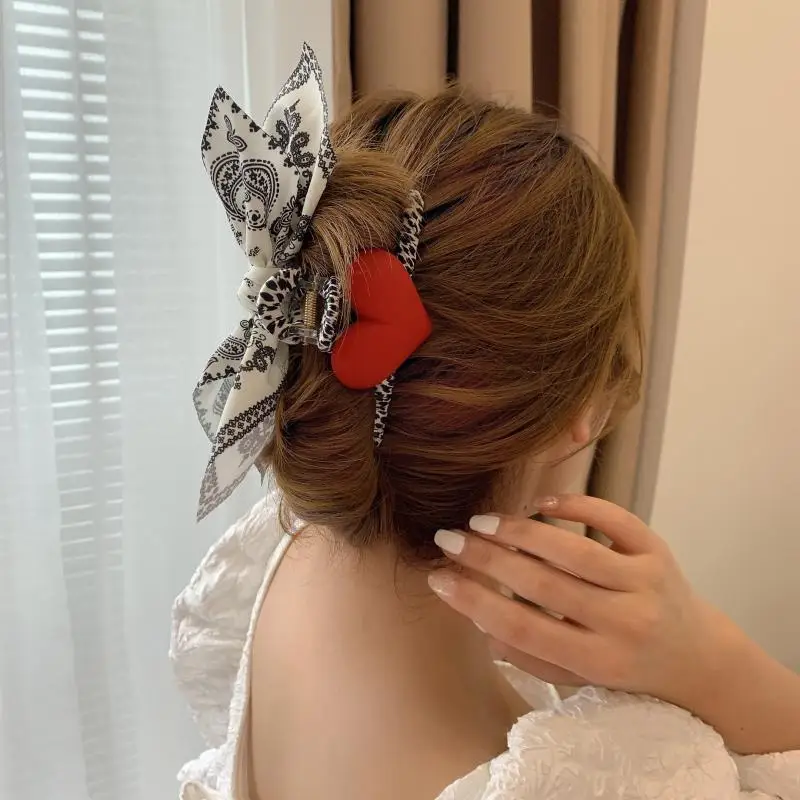 Женские шифоновые заколки для волос элегантные с большими сердечками и милой