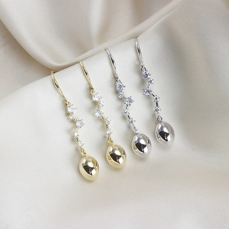 

2020 Новые простые серьги капельный темперамент Цирконий ушной крючок ювелирные изделия Позолоченные маленькие ароматные серьги для женщин