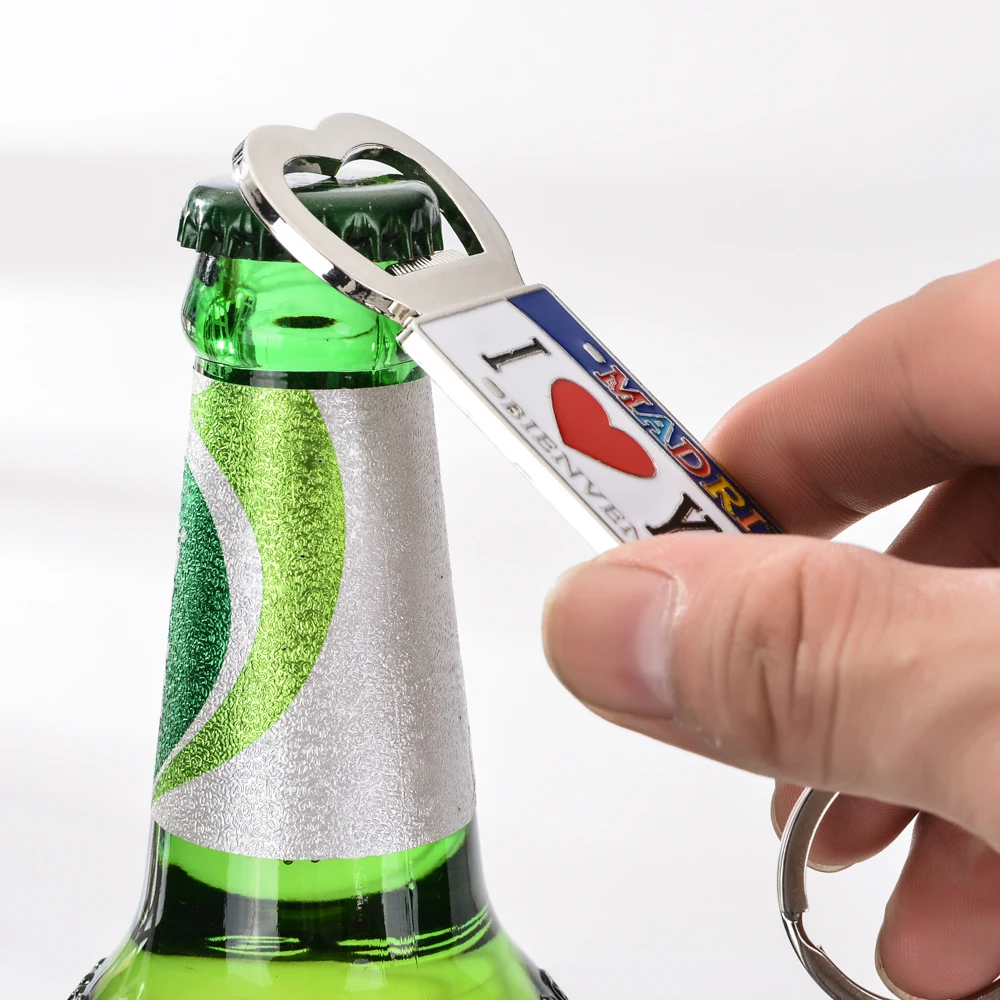 Vicney модные открывалка для бутылок в виде футбольного мяча на цепочке с надписью I