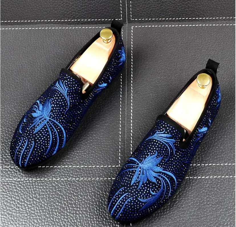 Новые роскошные мужские украшенные вышивкой модная повседневная обувь синего