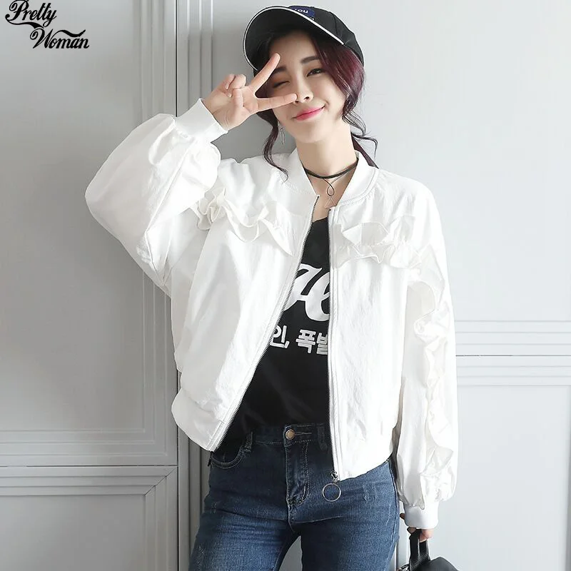 

2021 Autumn New Korean Casual Loose Bat Sleeve Short Female Jacket Fashion White Lotus Leaf Fungus Round Neck Baseball Uniform
