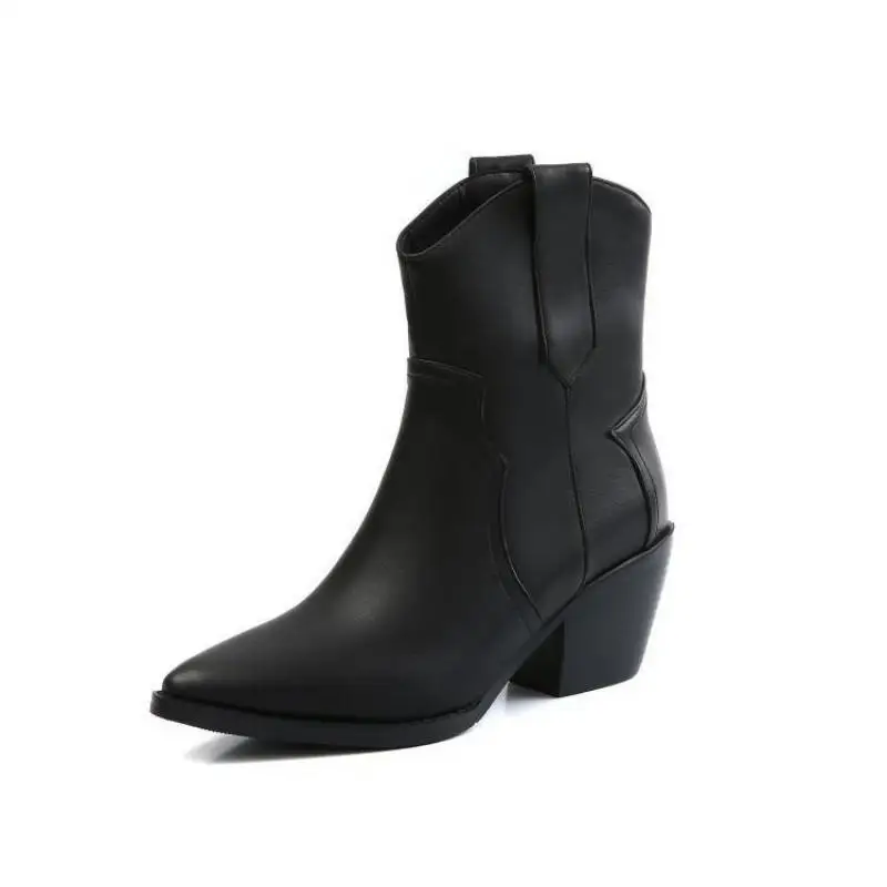 

Мотоциклетные ботинки с острым носком, на толстом каблуке