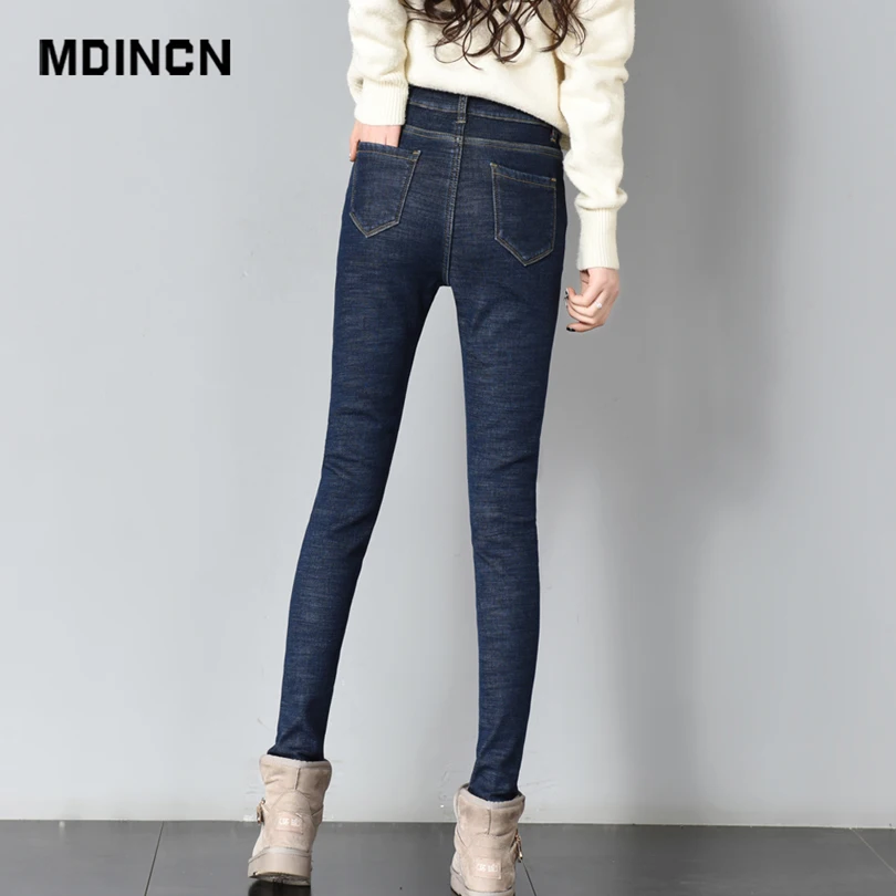 MDINCN однотонные джинсы для женщин с высокой талией Зимние новые брюки ног