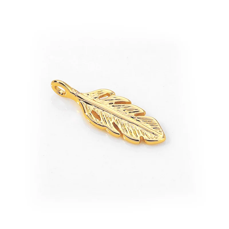 

5Pcs/bag Gold Feather Pendant DIY Bracelet Handmade 5*15MM Electroplating Copper Material Simple Design Jewelry Accessories