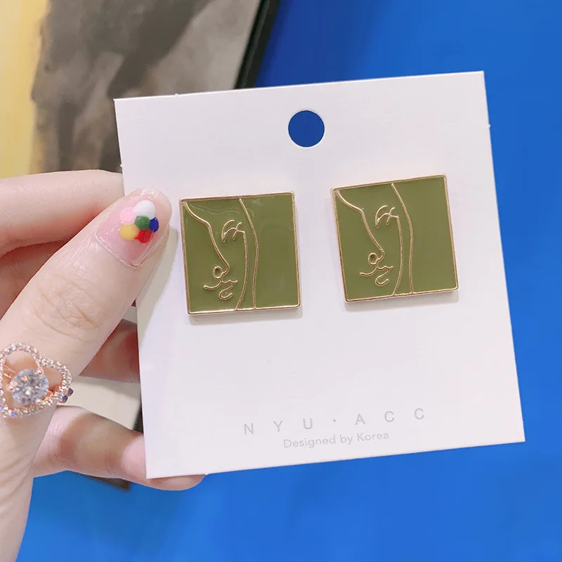 

Fashionable European Aesthetic Banquet Exaggerated Personality Declined Temperament Geometric Square 925 Silver Pin Earrings