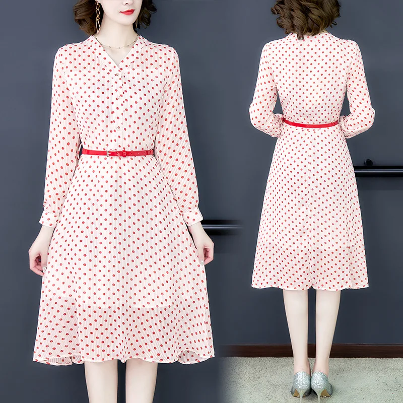 Женское шифоновое платье в горошек элегантное корейское с V образным вырезом