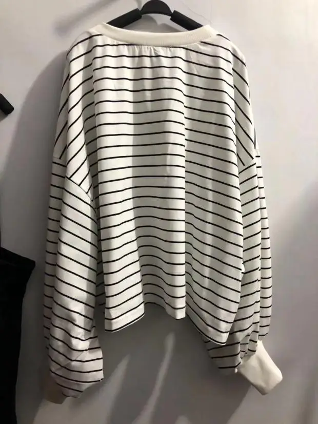

SuperAen 2021 Lantern Sleeves Loose Striped Full O Neck T-shirts for Women Spring