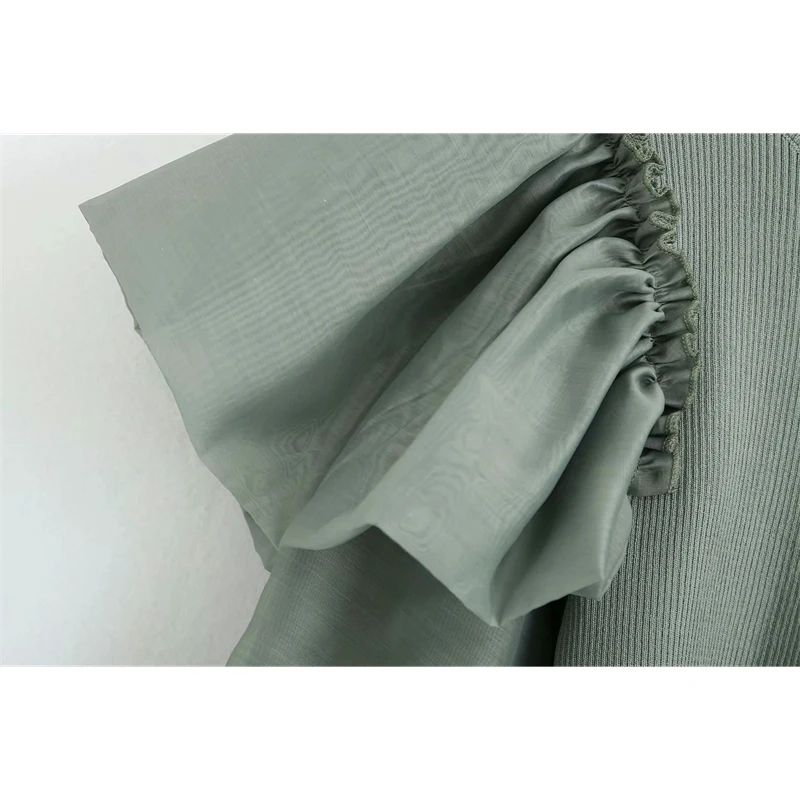 

YOSIBCD Women 2021 Fashion With Ruffled Stretch Slim Cropped Knitted Blouses Vintage O Long Sleeve Female Shirts Chic Tops