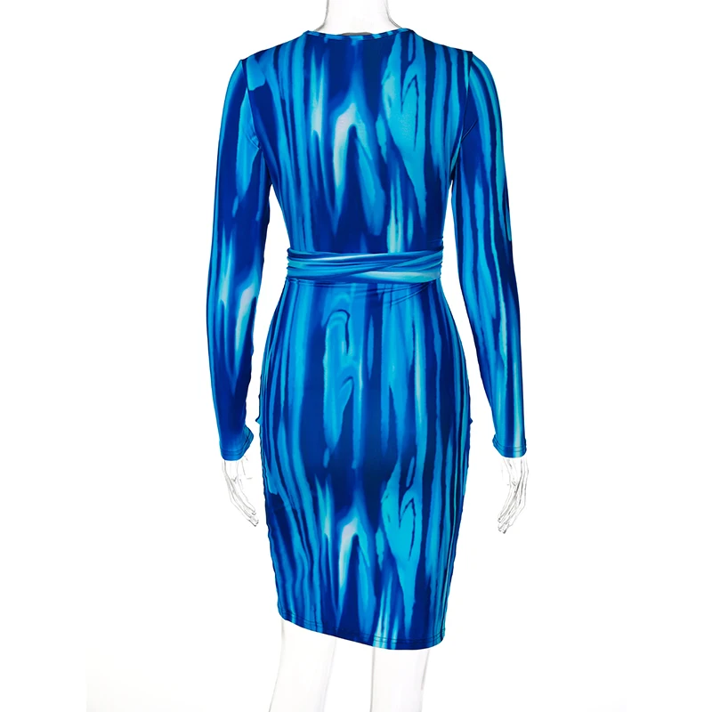 

Chicology Women Autumn And Winter 2021 Gradient Printed High Waist Belt Deep V-Neck Long Sleeve Soft Casual Irregular Dress