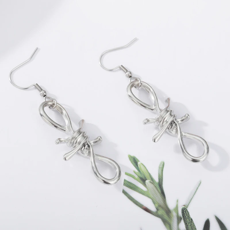 

2020 New Twisted Knotted Earrings For Women Simple Trendy Fashion Jewelry Silver Color Earrings for Female BFF