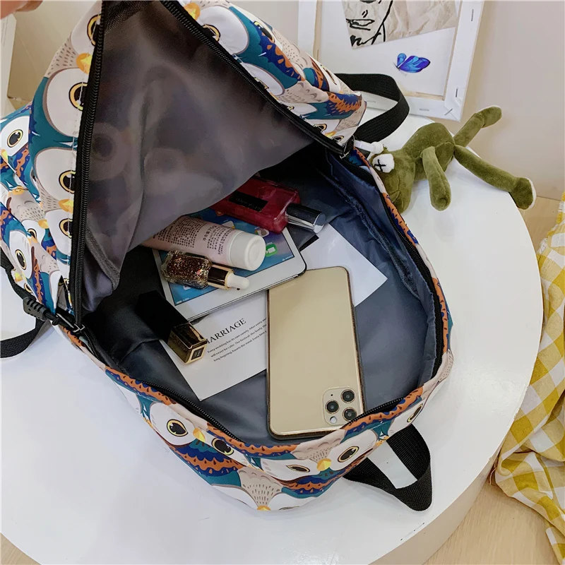 

Cute Cartoon Printing Backpack owls and Cat School Bag for Teenage Girls Lightweight large capacity Leisure Or Travel Bag Women