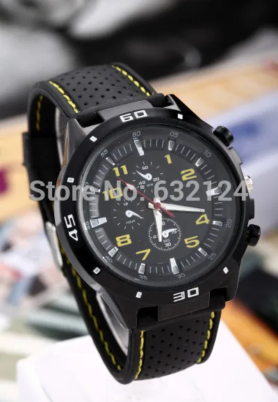 

Men's High Quality Silicone Band Watch Black 3 Eyes Quartz Wrist Watches Men Fashion Casual Sport Male Clock zegarek meski 2019