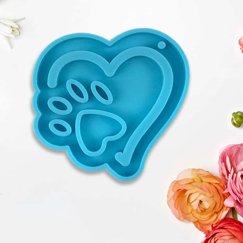

Silicone Mold Love Dog Claw Keychain Epoxy Resin Mold DIY Keychain Pendant Jewelry for Valentine Love Gift Craft