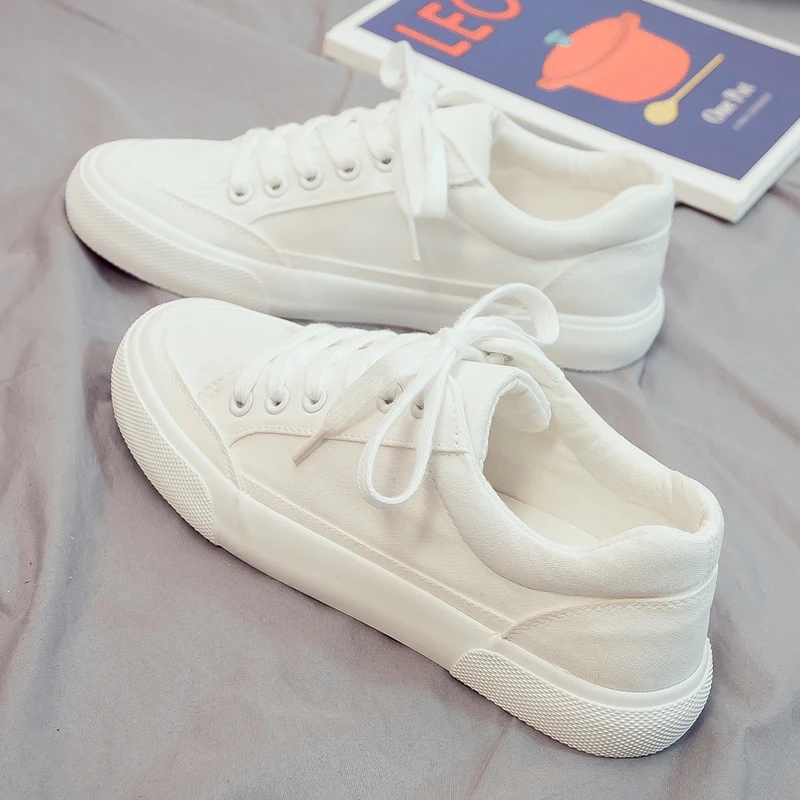 

Spring and Autumn 2021 New Solid Color Lace-up Soft Bottom Male Shoes All-match Sports Shoes for Men Flat Chic Casual Shoes Men