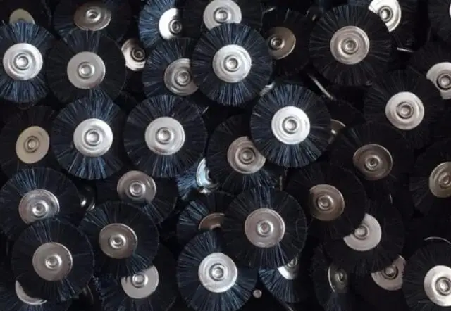 Ювелирное изделие 144 шт. 22*2 .. 35 мм Ювелирная щетка коричневые/белые/черные кисти с