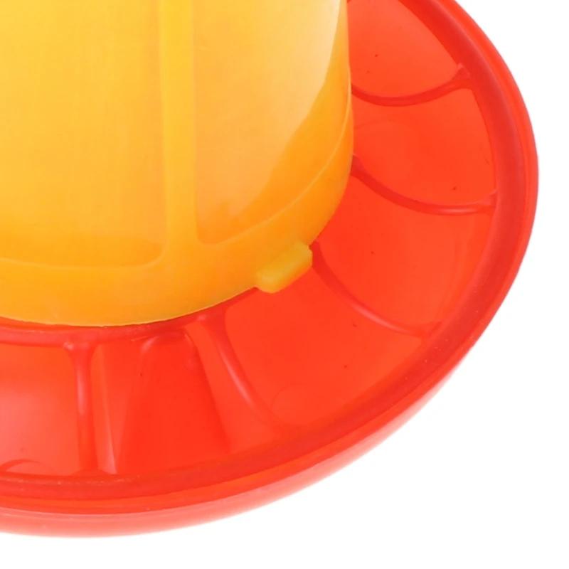 

Chicken Poultry V-shaped Entrance Feed Bucket Outdoor Practical Bird Feeder 95AA