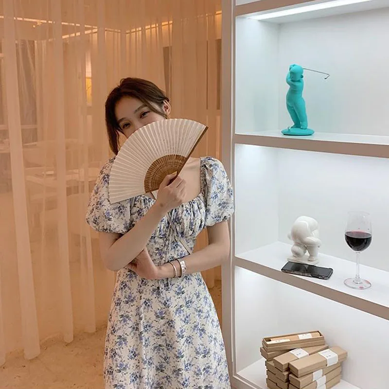 

Females Office Lady 2021 Summer Chic Square Collar Floral Printed Dress Women Elegant Vintage Dress Korea Style Beach Midi Dress