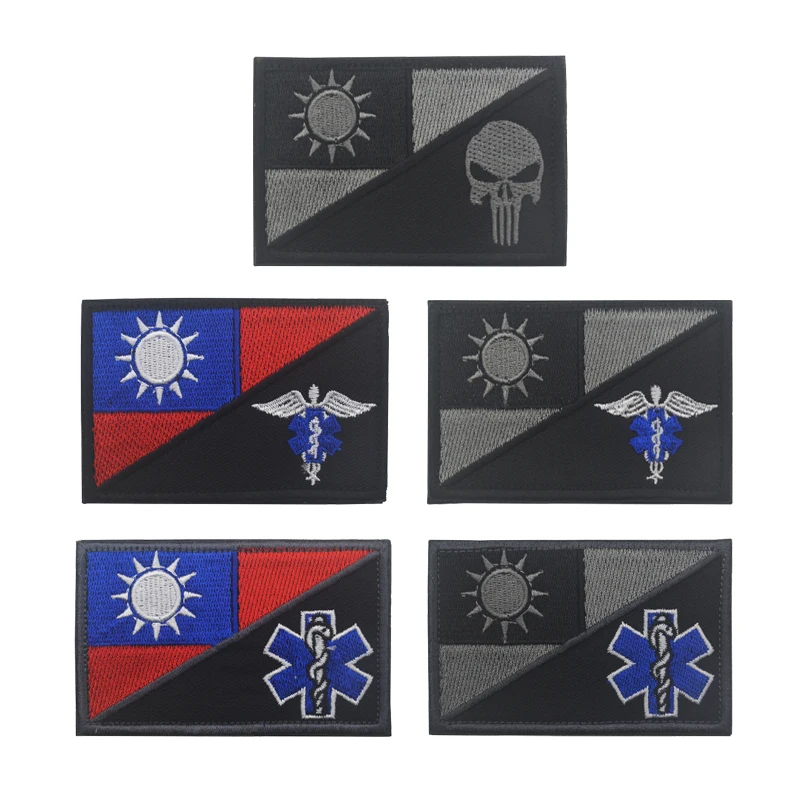 Значок с логотипом голубое небо белый медицинский спасательный костюм вышивкой