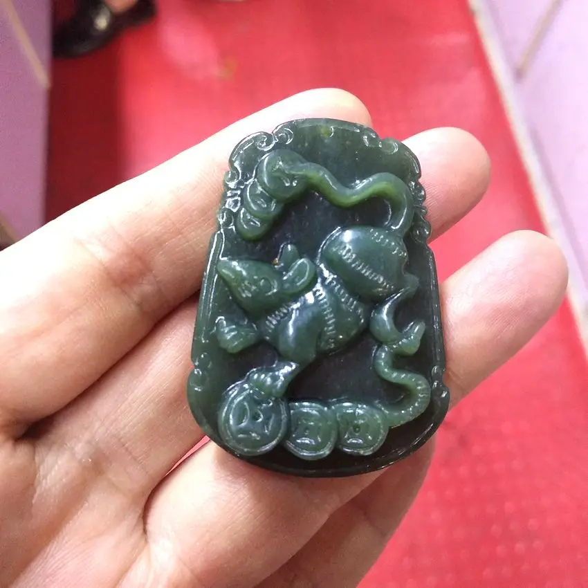 

Природа бутылка зеленый нефрит мышь амулет кулон китайские зодиаки животные Зодиак мыши годы людей