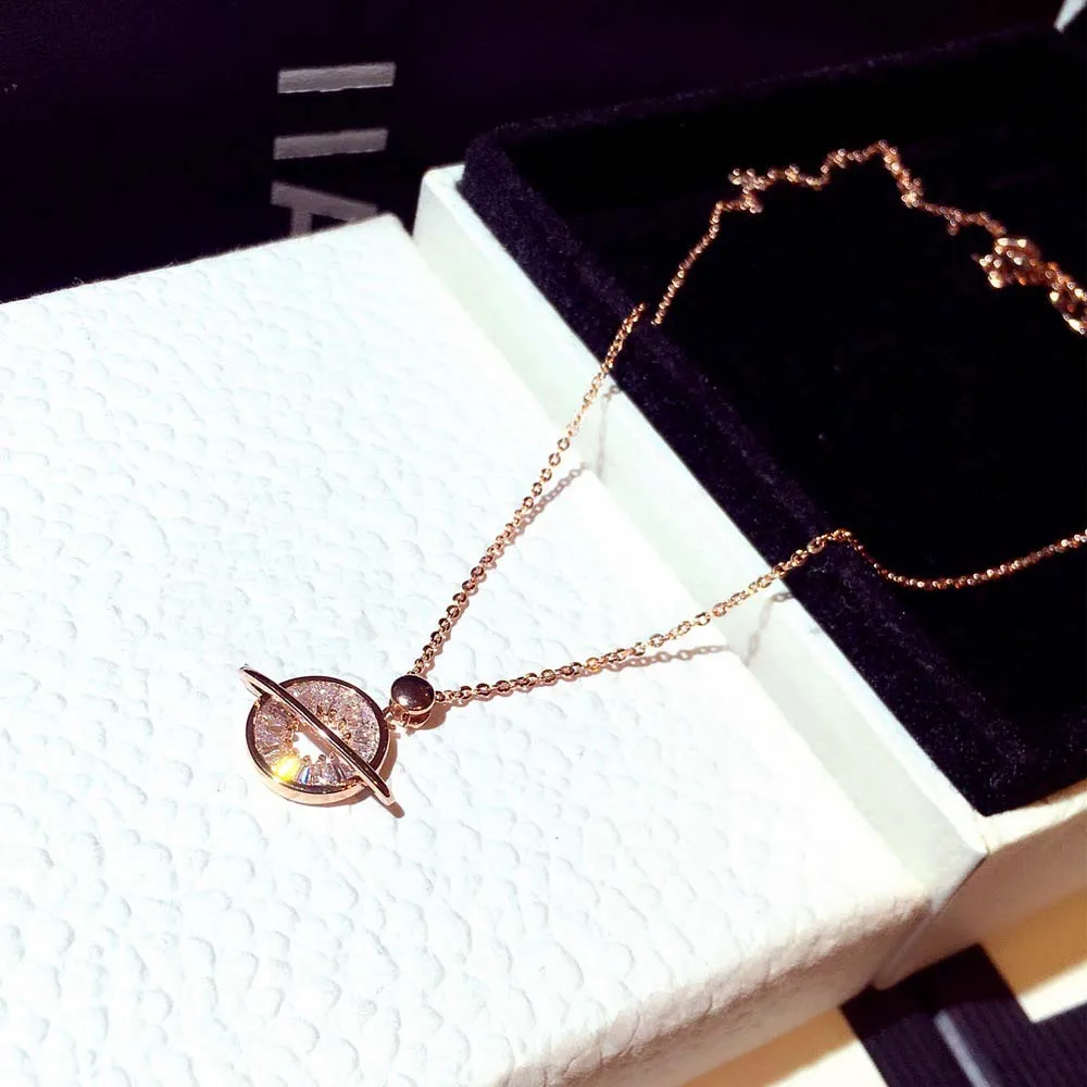 

Ожерелье из серебра 925 пробы, милая Подвеска для Woemn, алмазная Рождественская бижутерия из серебра 925 пробы, Женская круглая подвеска, цепочк...