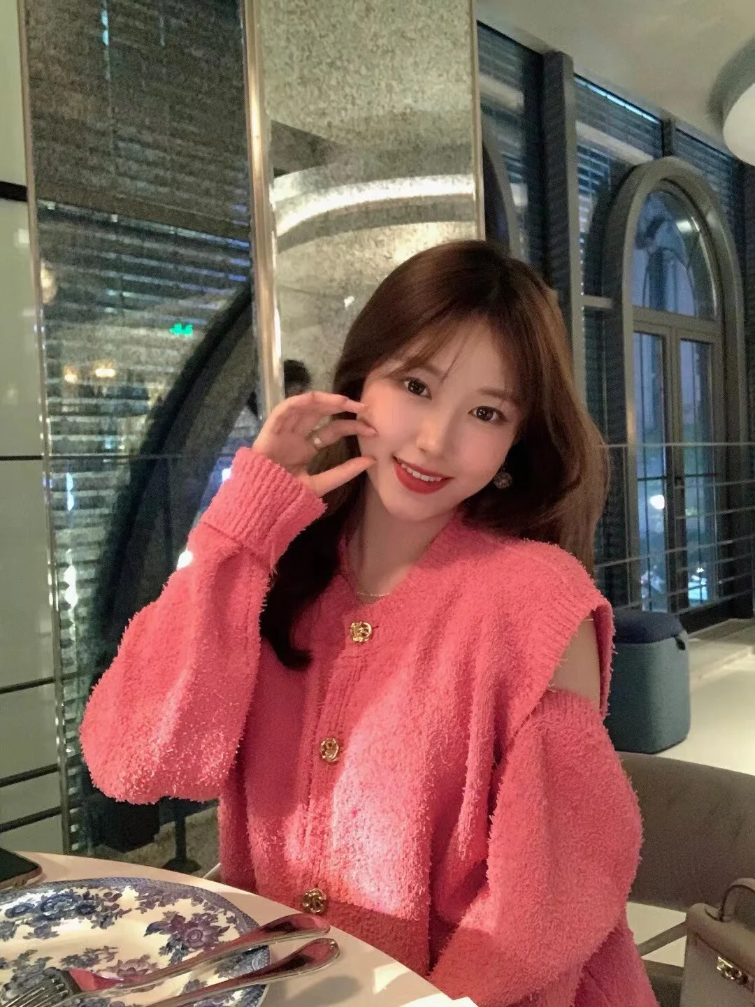 

Juice Snow 2021 New Korean Style Women's Lazy Fan Stitching Pink Cardigan With Separable Sleeves Detachable Knit Vest Sweaters