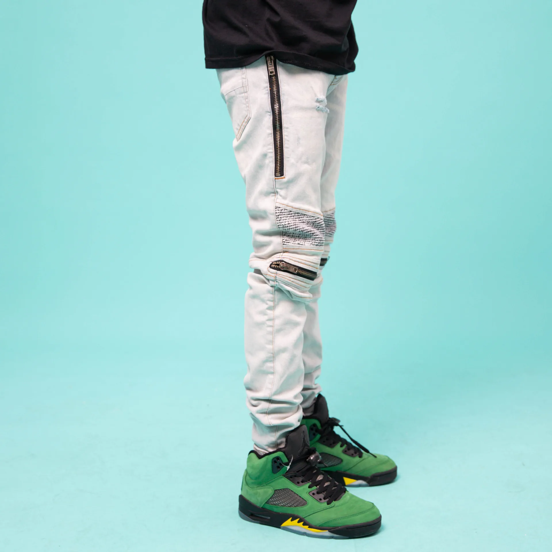 

New men's male American high street denim pants trend side zipper crumpled stitching knee zipper hole straight slim pile jeans