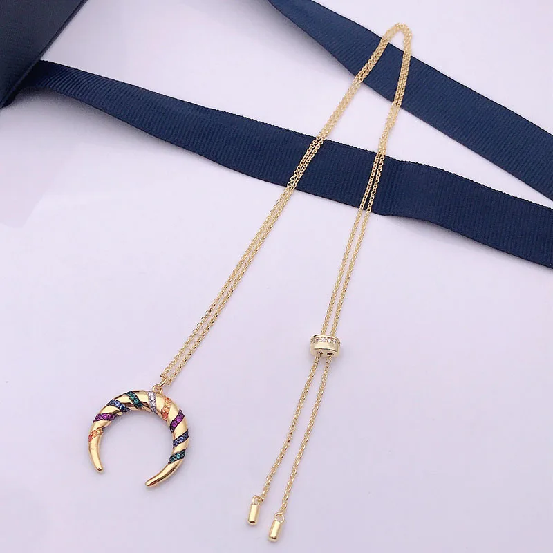 

51-80cm High-quality female fashion Retro Colorful Crescent Necklace with stylish curved pendant