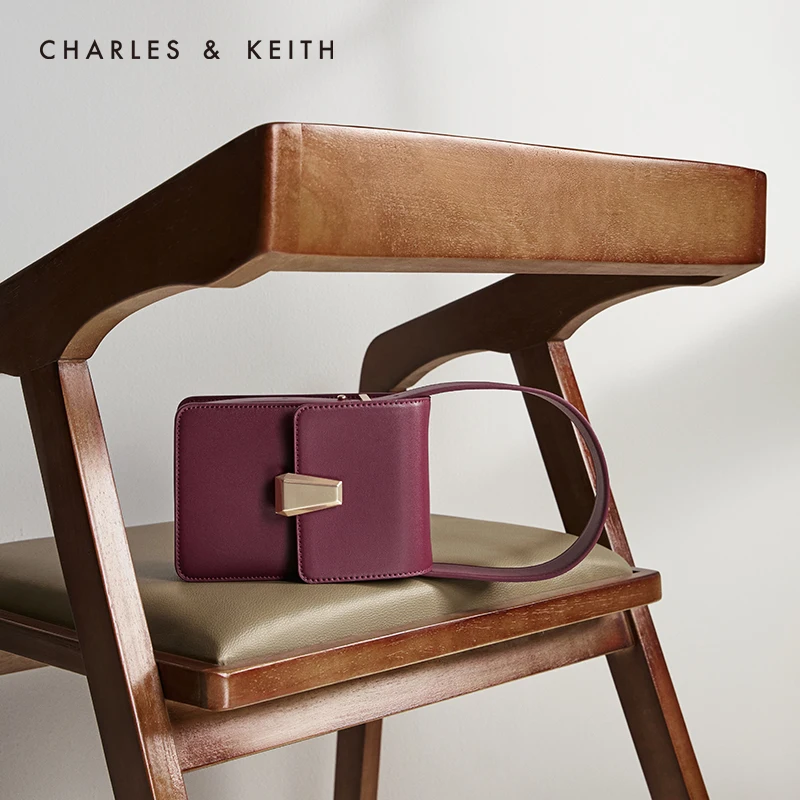CHARLES＆KEITH Новинка на Осень 2020 CK2 50160085Женская Сумка Плечо Металлическая Пряжка