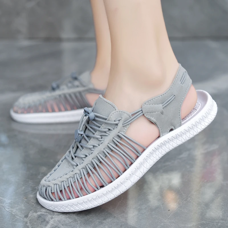 

2021 New Casual Shoes Men's Spring and Summer Wild Woven Breathable Trend Couple Shoes Sandals Beach Shoes