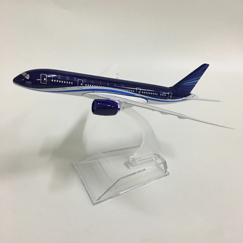 Azerbaian Airlines Boeing 787 16 см металлическая модель летательного аппарата подарок на день