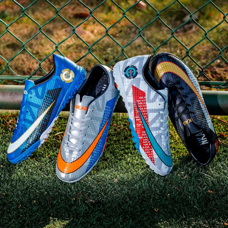 New Fashion Professional Men Boys Soccer Shoes Outdoor Black Kids Cleats Training Sport Sneakers Child Turf Football Shoes Men