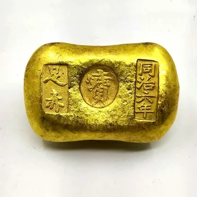 

Exquisite antique gilt gold ingot of Qing Dynasty home decoration
