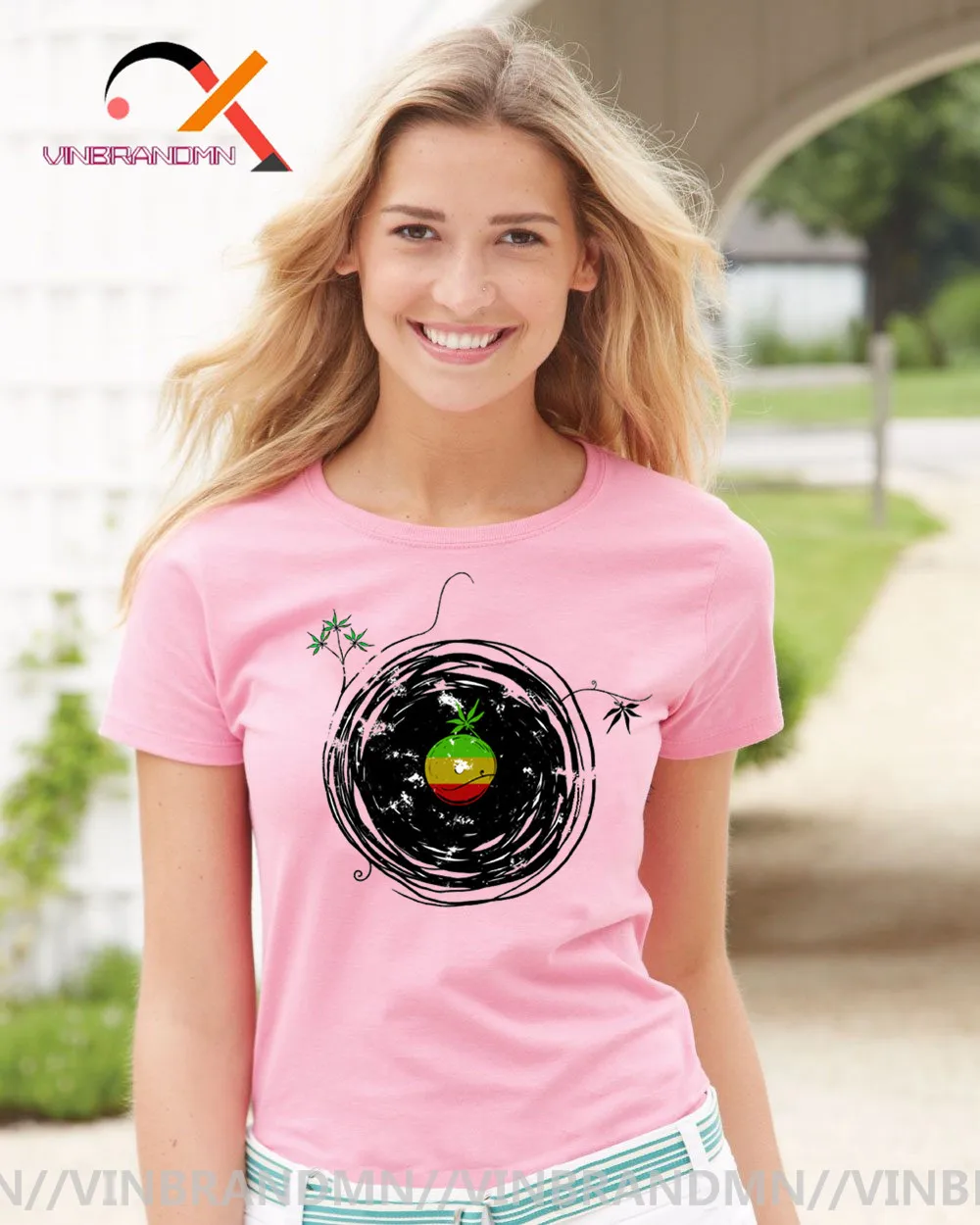 Vintage Hip Hop Reggae T Shirt woman Spinning With A Vinyl Record Retro Music DJ T-Shirt Adult reggae flag Tops Tees camiseta