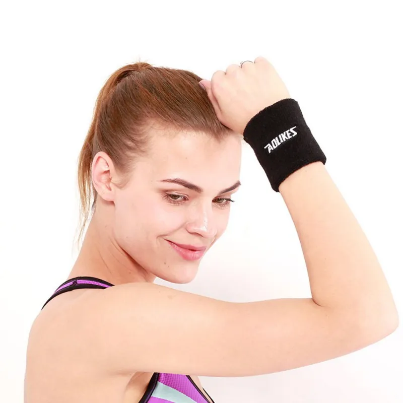 

1pc Wristbands Sport Sweatband Hand Band Sweat Wrist Support Brace Wraps Guards For Gym Volleyball Basketball Teennis