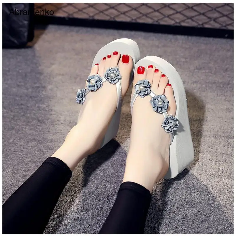

Fashion Women Slippers Platform Shoes Woman Slip on Flats Female Summer Black Pearl Wedge Outdoor Flip Flops Plus Size 36-39