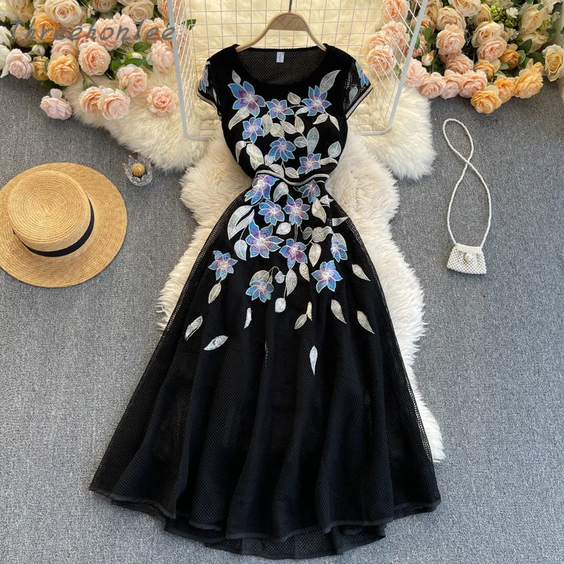 

High Quality 2021 Summer New Elegant Woman Dress Embroidery 3D Flower O-neck Short Sleeve Slim Mid Hollow Out Dress Vestidos