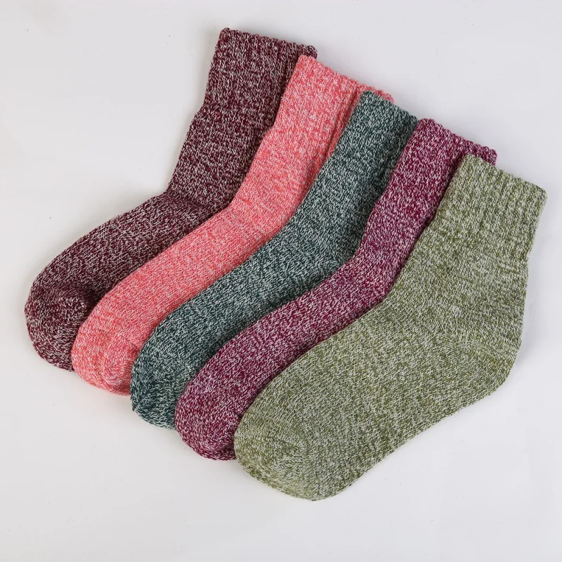 Зимние теплые толстые вязаные носки Модные осенние Однотонные эластичные