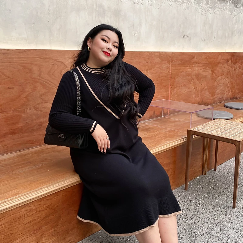 Женский трикотажный костюм из двух предметов свободное платье-жилет с V-образным