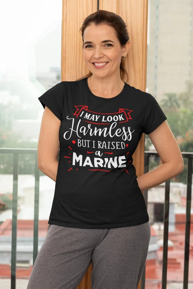 

Я могу выглядеть безвредного, но я поднял морской Для женщин | Чарм Marine Mom подарки | На День Матери подарки для Чарм Marine Mom s | Чарм Marine Mom футболк...