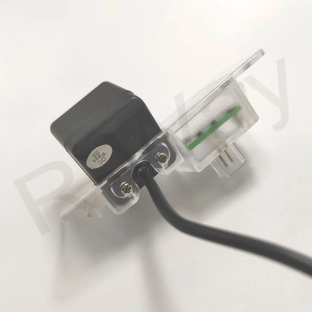 Автомобильная камера заднего вида ночного видения R Way HD для BMW 3 серии/5 серии/2